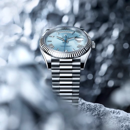 El azul se impone entre los relojes de lujo