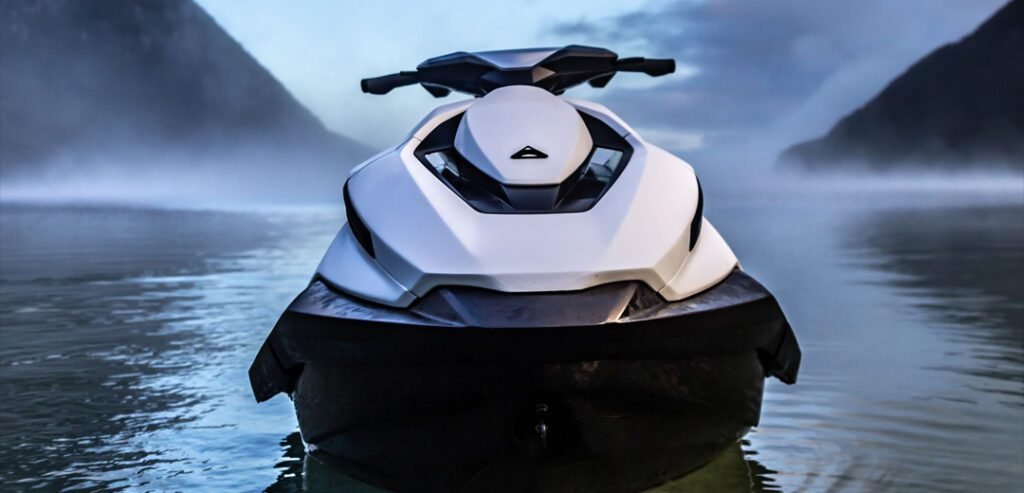 primera moto de agua eléctrica Taiga