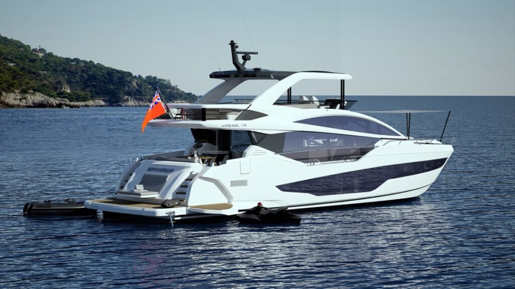 Pearl Yachts 72