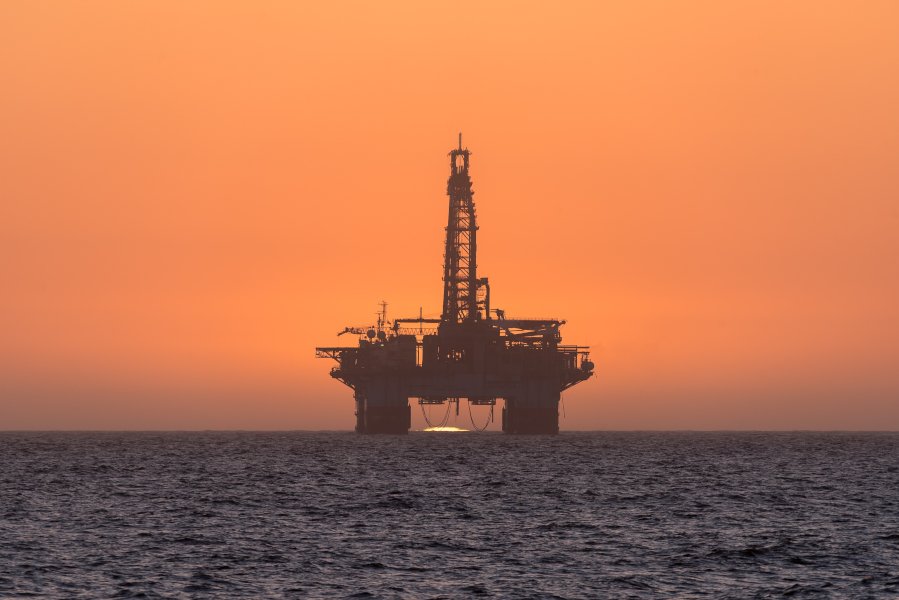 oil drilling platform