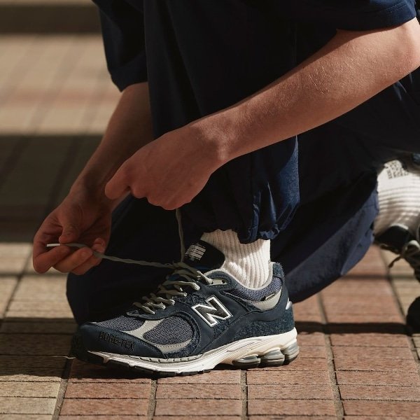 New Balance“Blue moon”