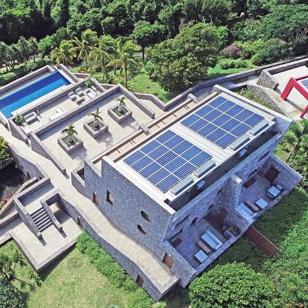Paneles resort