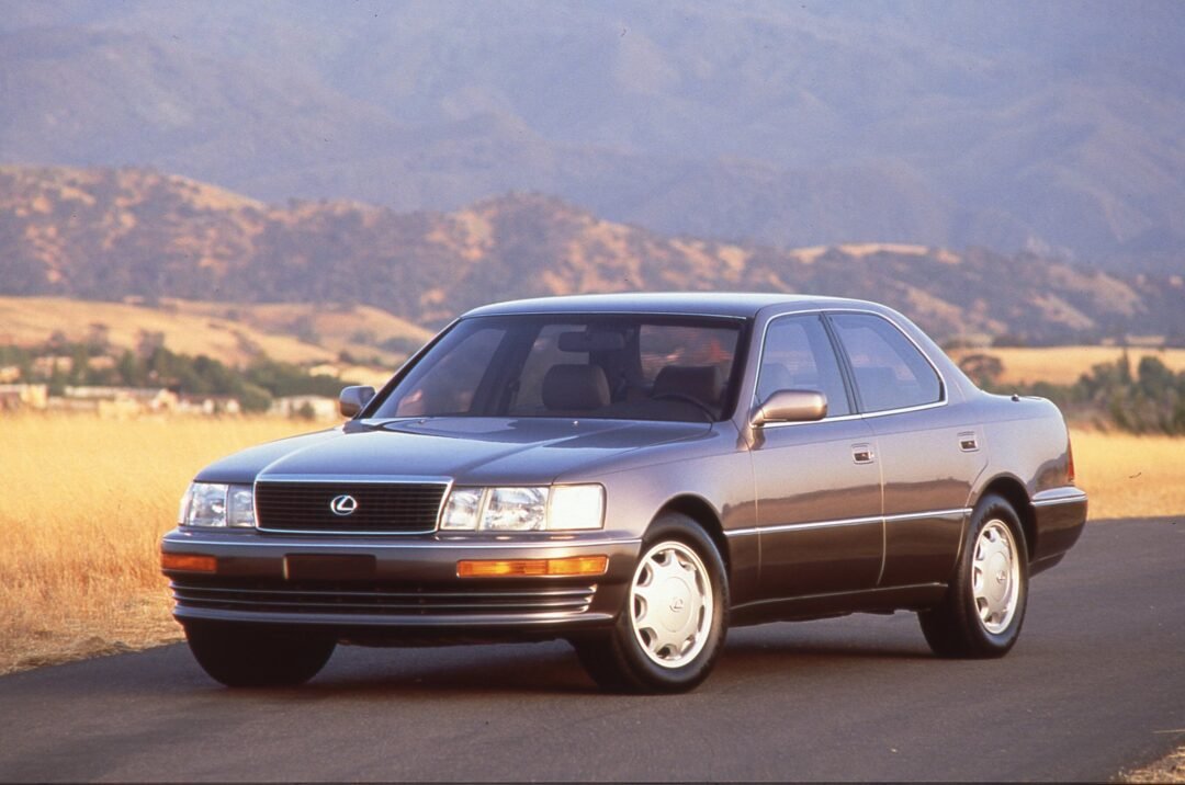 Lexus LS400