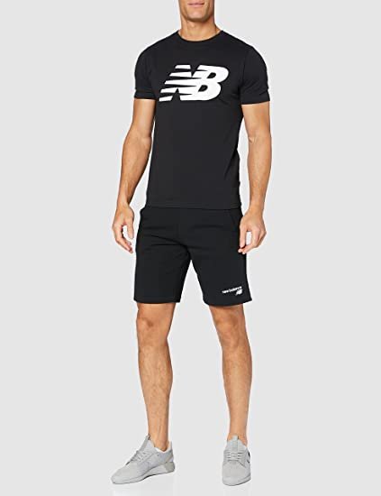 camiseta negra New Balance