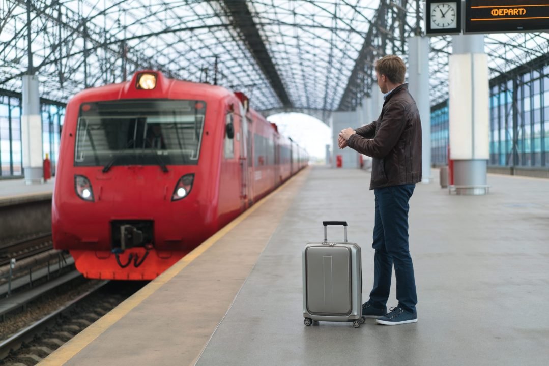 viajeros españoles 2023