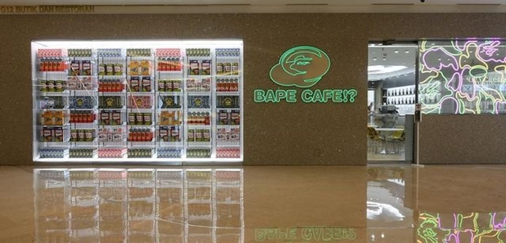 Bape cafe