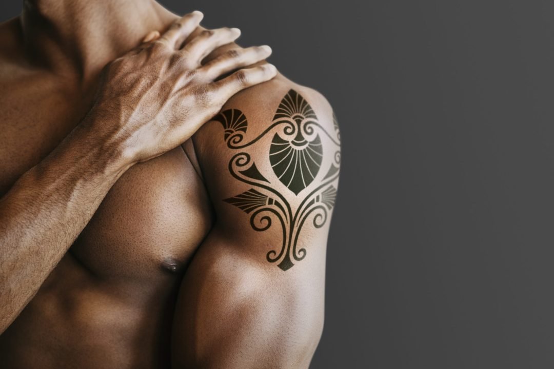 Tatuajes de moda en el brazo para hombres