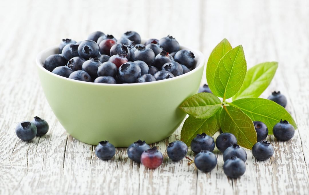 arándanos antioxidantes en frutas