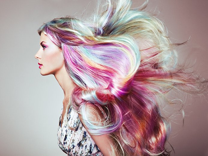 mejor color de cabello para piel blanca