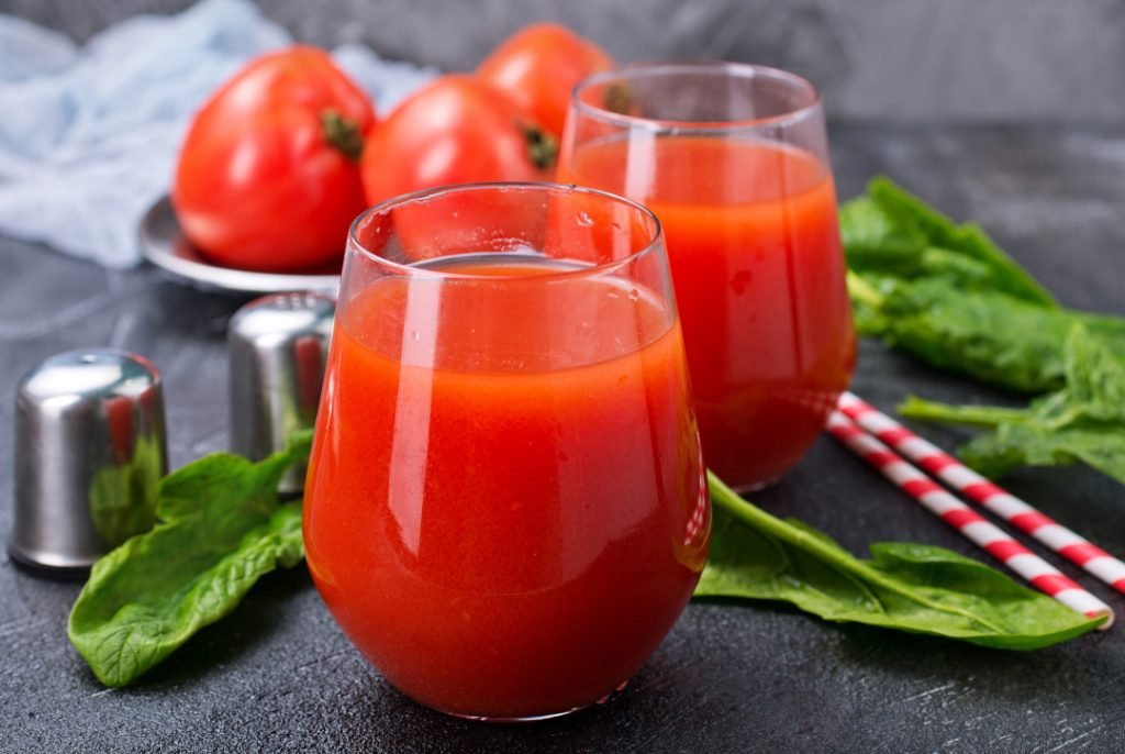 el jugo de tomate