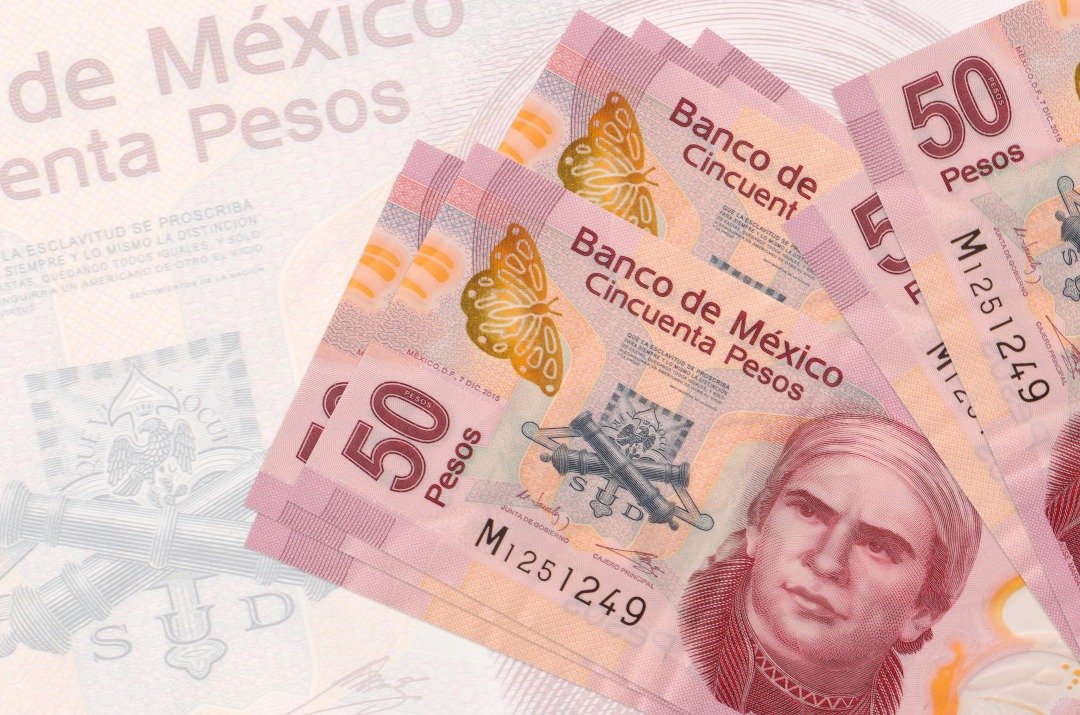 billete de cincuenta pesos mexicanos enva