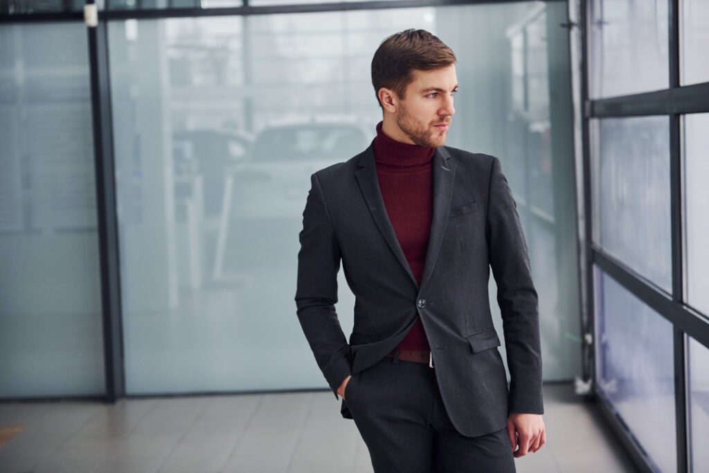 elegir traje perfecto hombres moda