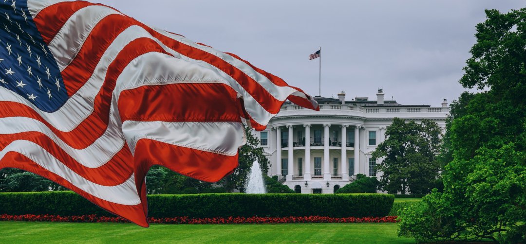 tiktok era trump bandera