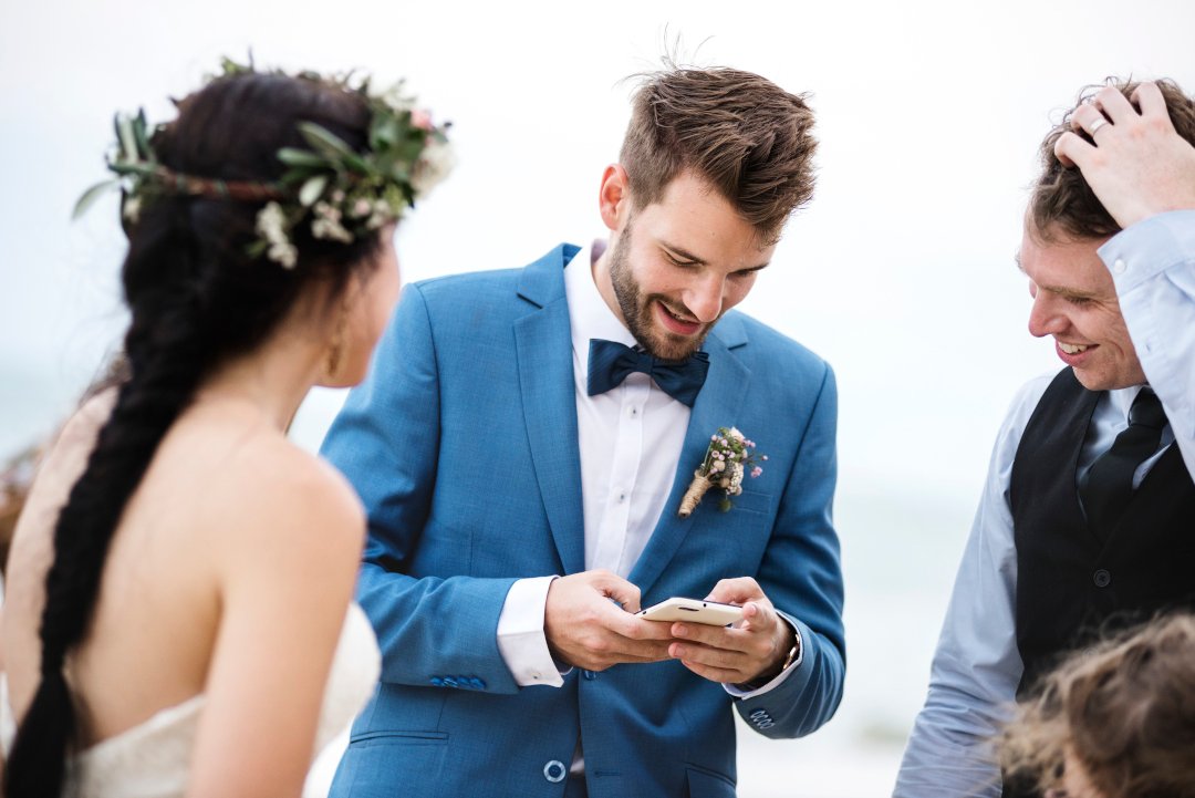 elegir traje boda verano azul